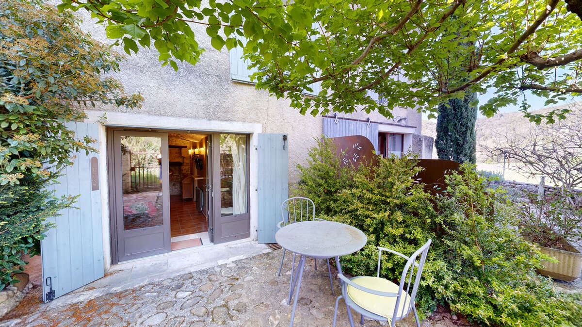 Maison à ALLEMAGNE-EN-PROVENCE
