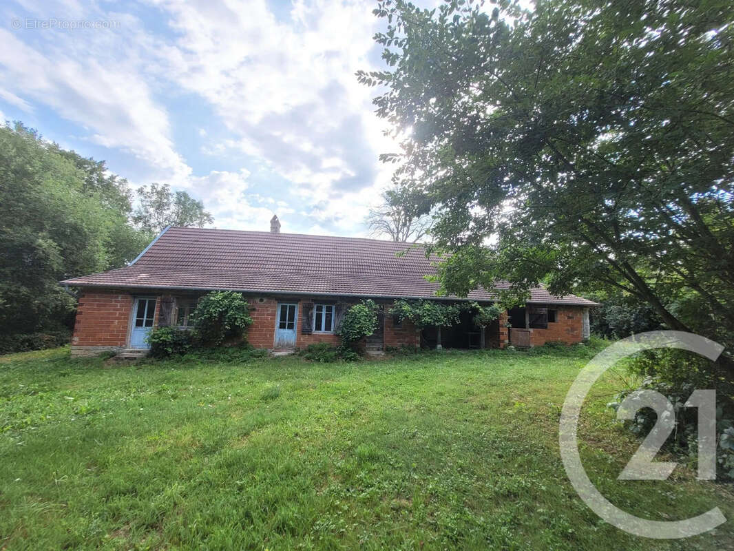 Maison 93 m² à La Chapelle-Thecle  - photo 14