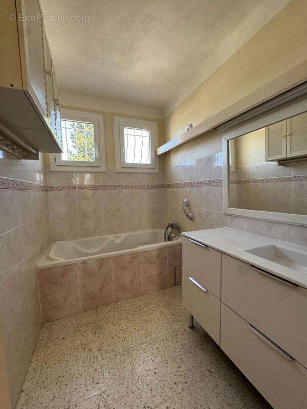 Maison à PORT-DE-BOUC