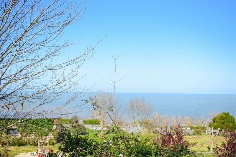 Appartement à TROUVILLE-SUR-MER