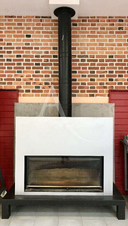 Maison à JOUY-LE-POTIER