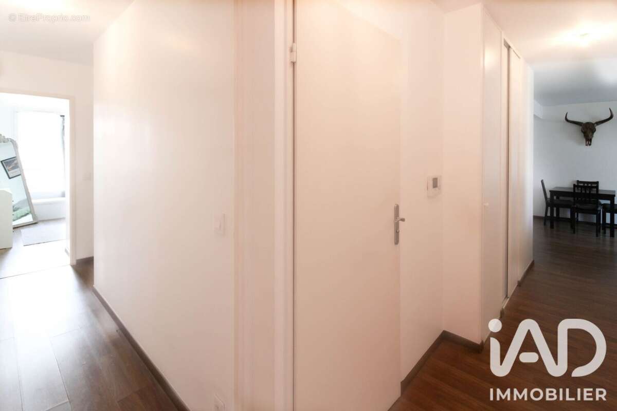 Photo 7 - Appartement à LES MUREAUX