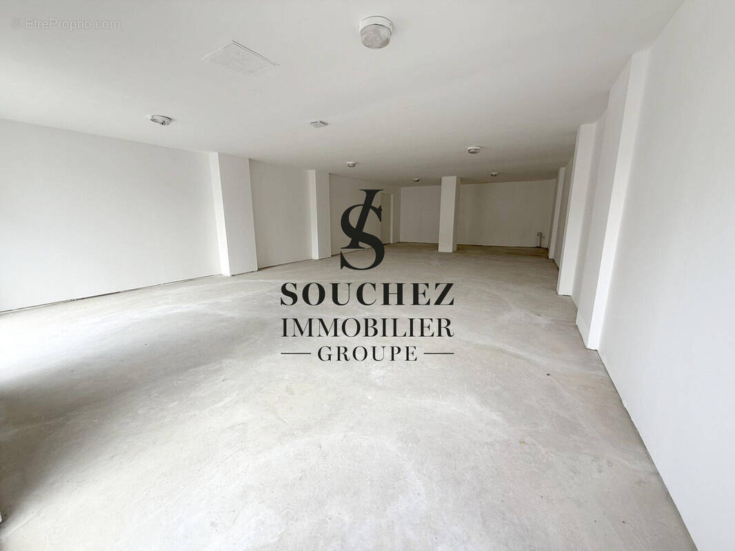 Commerce 78 m² à Arras  - photo 5
