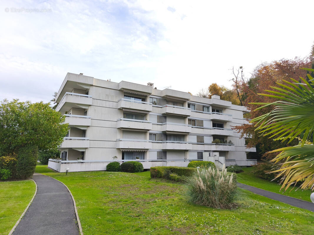 Appartement à BOUGIVAL