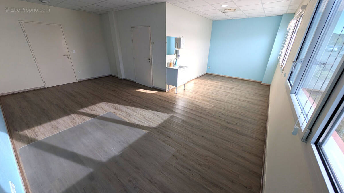 Commerce à MONT-DE-MARSAN