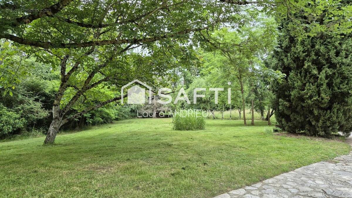 Photo 1 - Maison à MAURESSAC