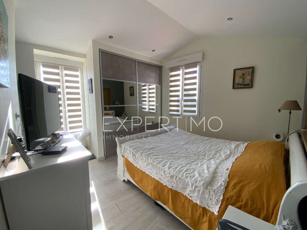 Maison à TALMONT-SAINT-HILAIRE