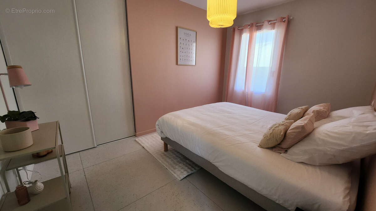 Maison à VAUX-SUR-MER