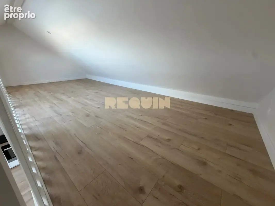 Appartement 2 pièces 25 m² à vendre à Lille (59000) - photo 3