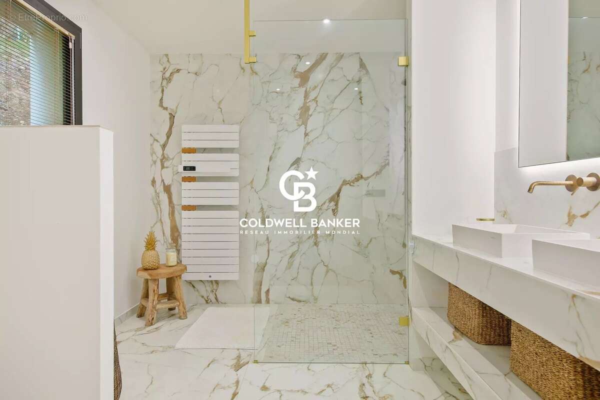 Appartement à LE LAVANDOU