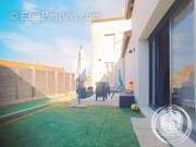 Maison à CREUZIER-LE-VIEUX