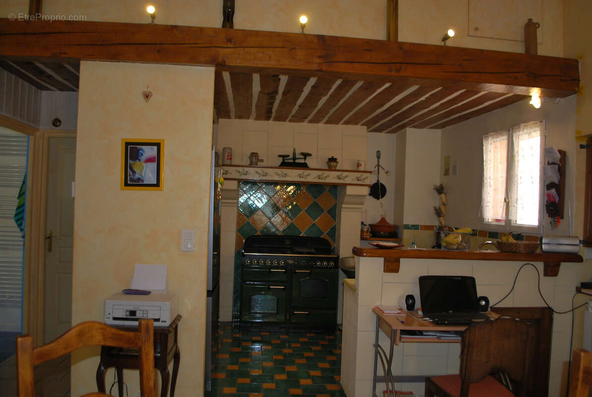 Appartement à SALERNES