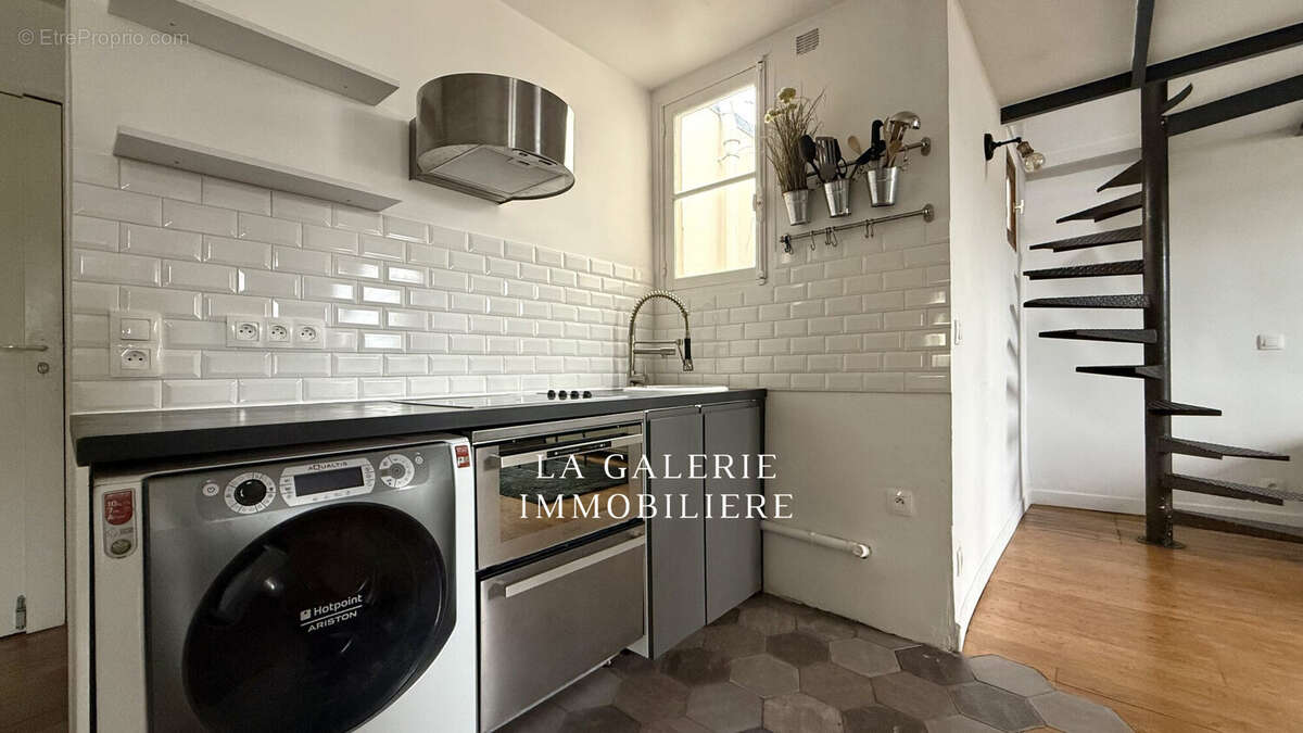 Appartement à PARIS-11E