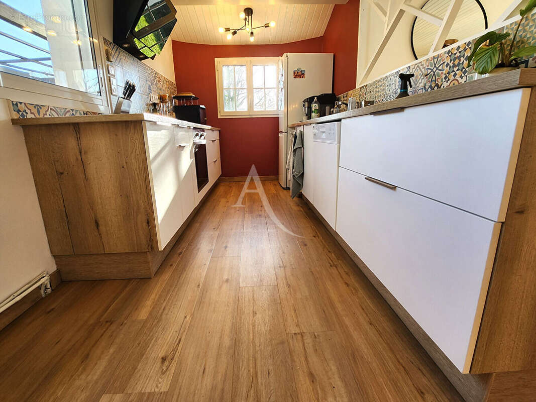 Maison à LA CHAPELLE-ACHARD