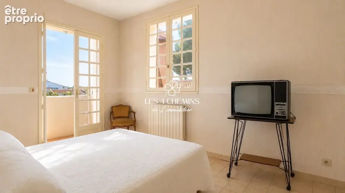 Villa  à rénover de 6 pièces d'environ 185 m2 sur 698 m2 proche mer et commerces - photo 13