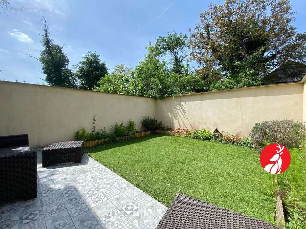 Maison à ARBONNE-LA-FORET