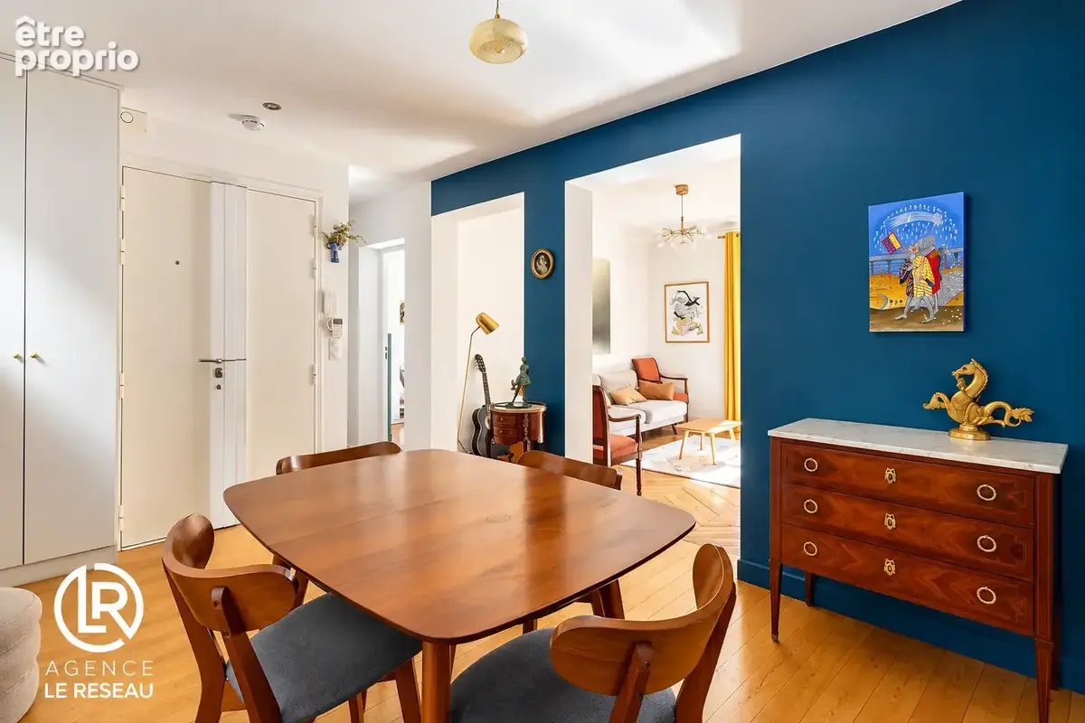 Appartement 3 pièces 61m2 en parfait état, calme et lumineux, rue de Naples - photo 2