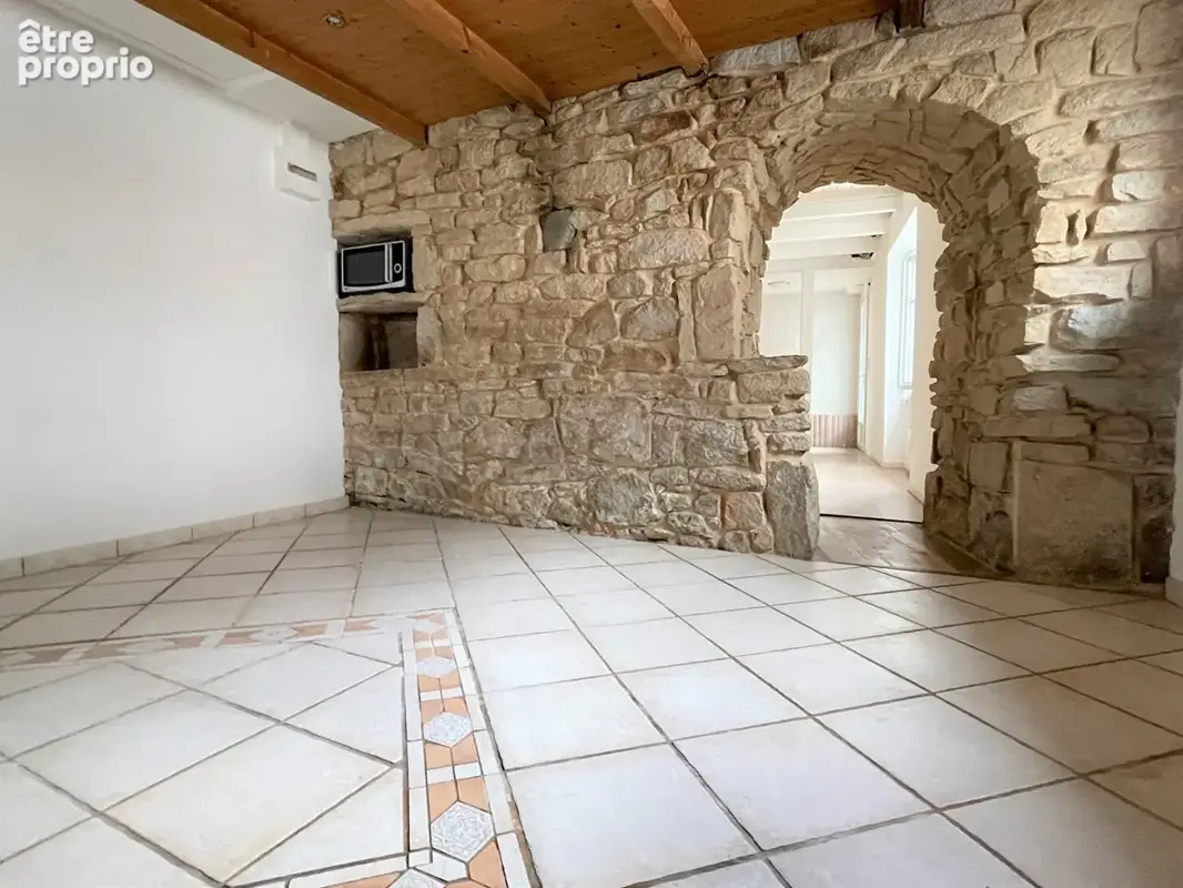 Maison au bourg de plogastel-saint-germain - photo 2