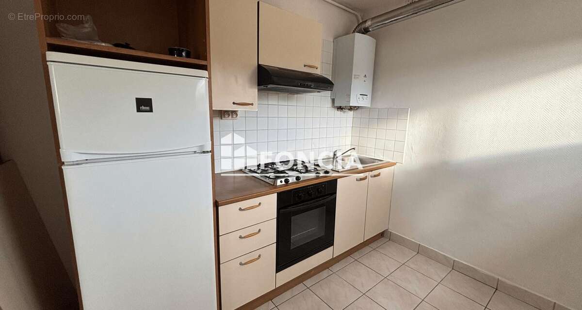 SAINT-NAZAIRE – T3 traversant 47 m² – Balcon – Cave - photo 4