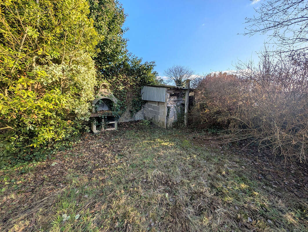 Maison à DOUE-LA-FONTAINE