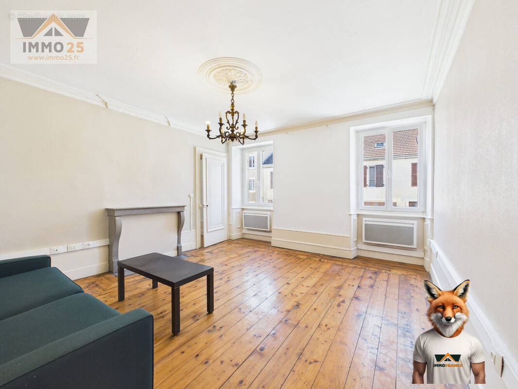 Appartement à MOUTHE