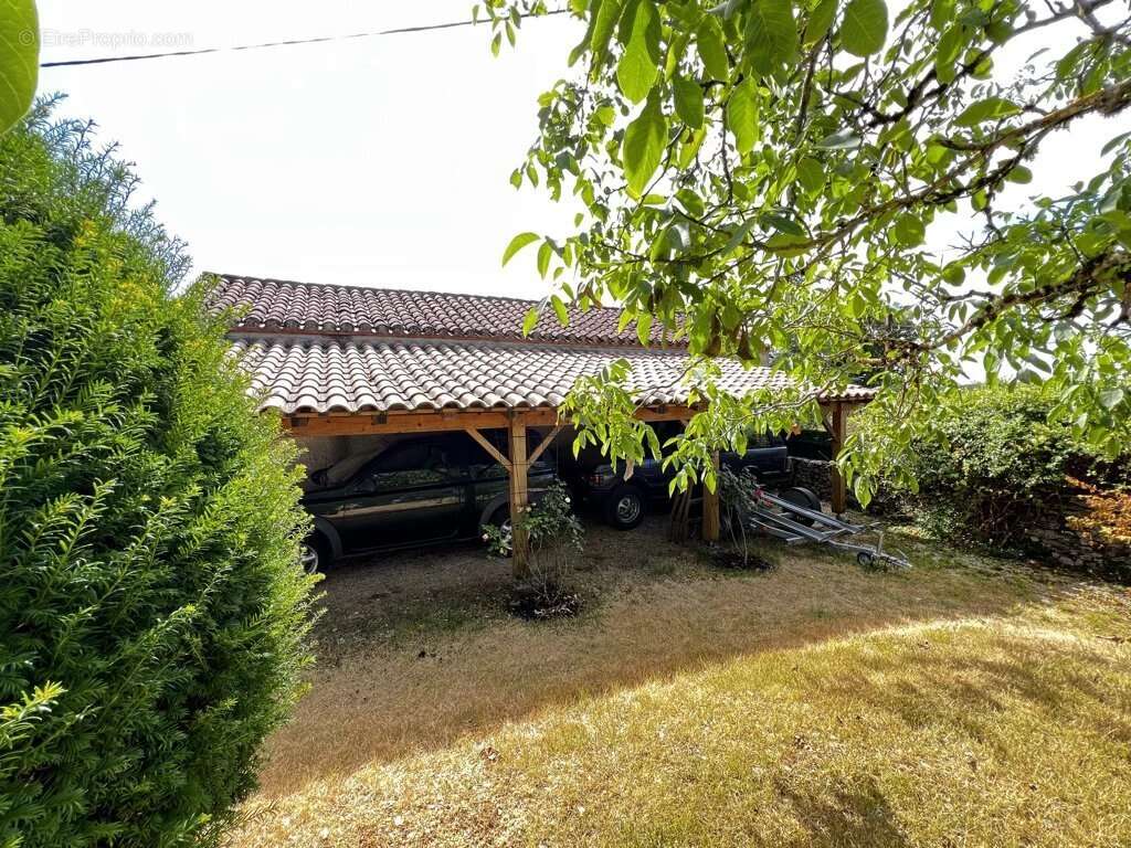 Charmante propriété avec piscine près de Saint-Cirq-Lapopie - photo 17