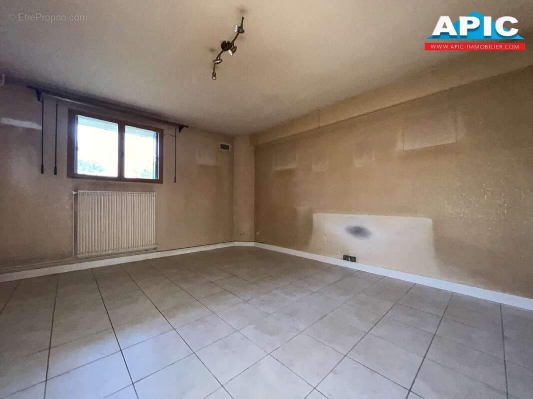 Appartement à GROSLAY