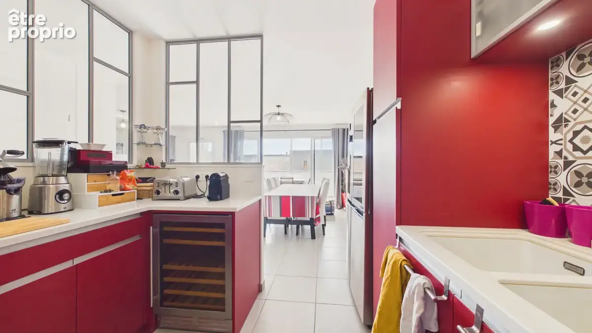 Appartement Biarritz T3, possibilité 4 pièces - 84 m2 - Dernier étage - Box - photo 8