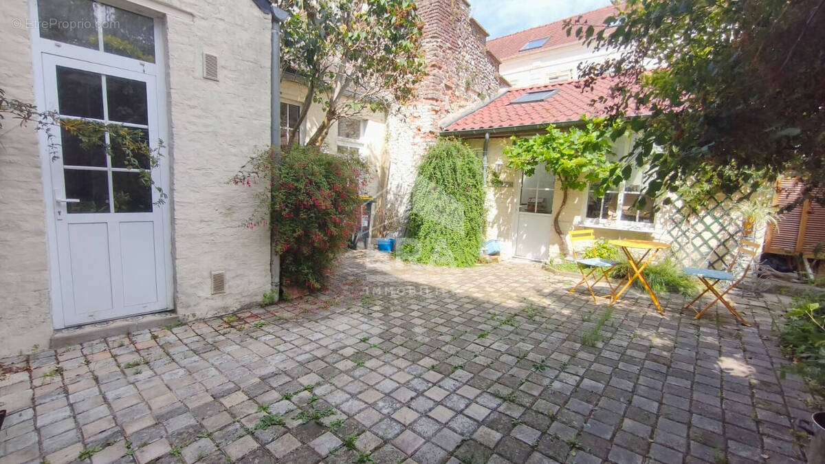 Maison à MONTREUIL