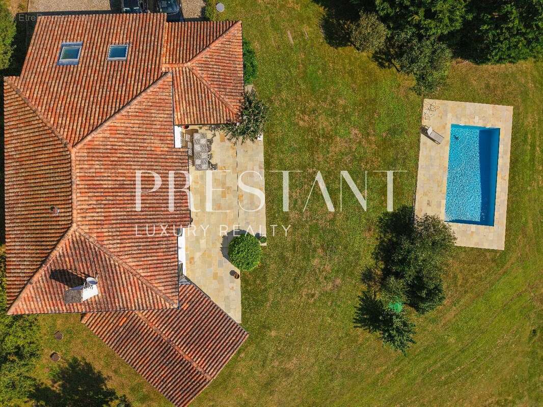 A vendre, Maison de charme 5 chambres vue dominante - photo 26