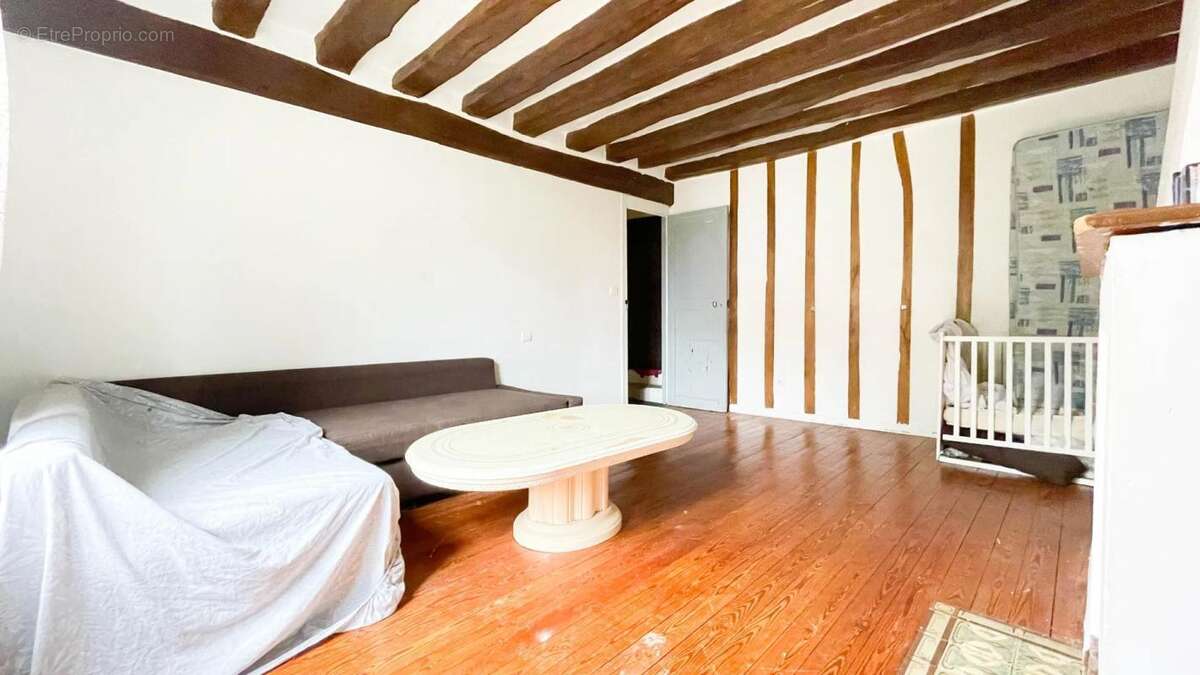 Maison à BENNECOURT