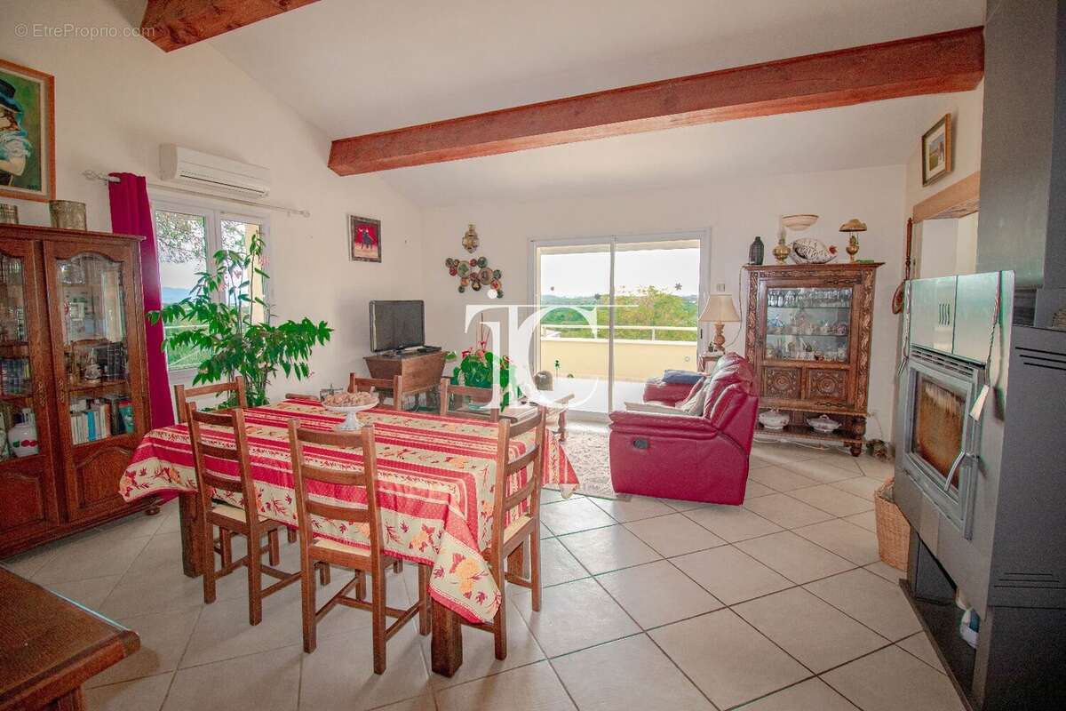 Maison à SAINT-AMBROIX