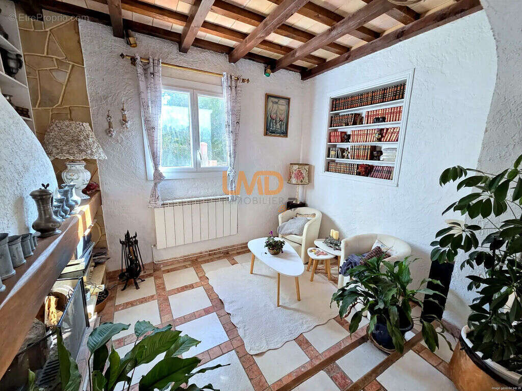 Maison à LA DESTROUSSE