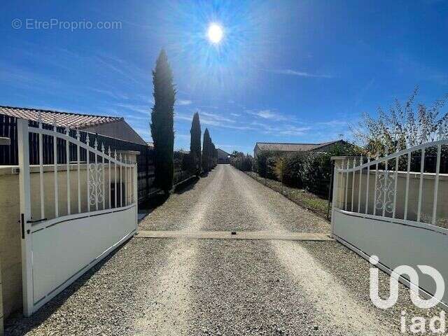 Photo 3 - Maison à LOUZY