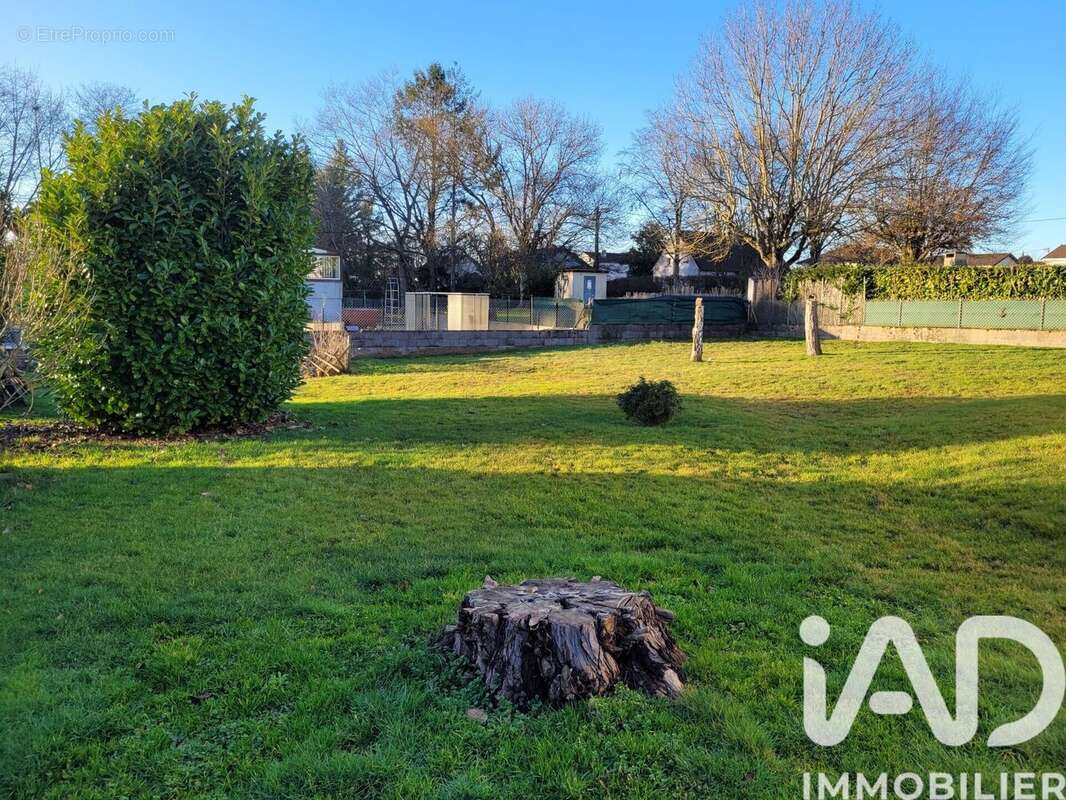 Photo 4 - Maison à TOULON-SUR-ARROUX