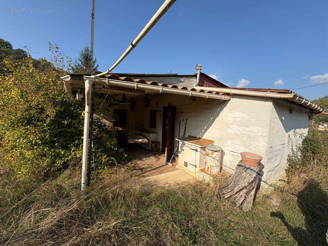 Terrain à L&#039;ESCARENE