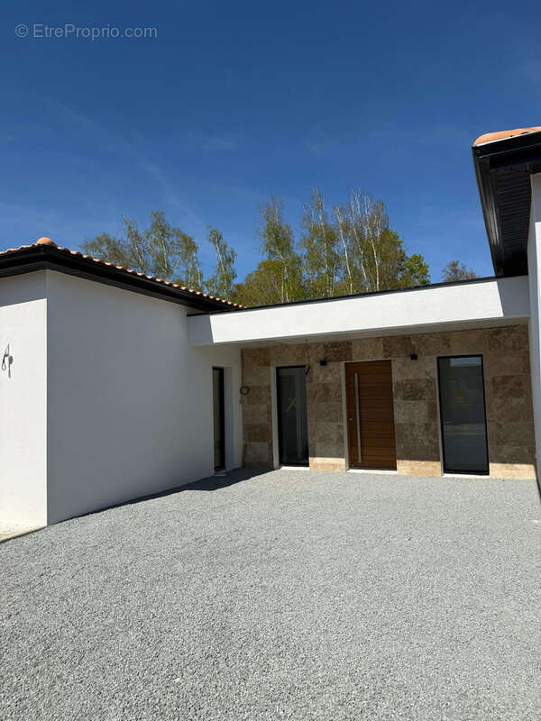 Maison neuve 140m2 clé en main avec climatisation et Piscine - photo 13