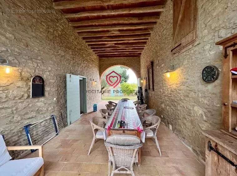 Corps de Ferme avec piscine, dépendances et vue - photo 16