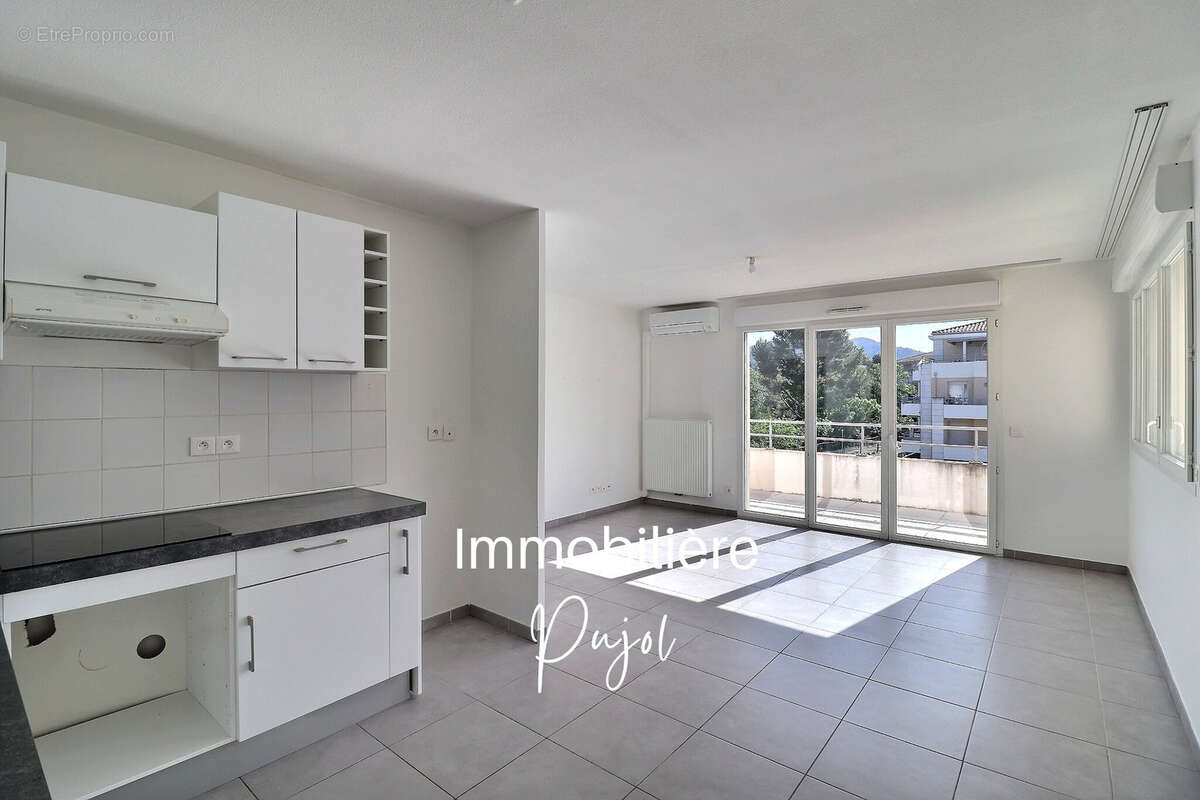 Appartement à MARSEILLE-13E