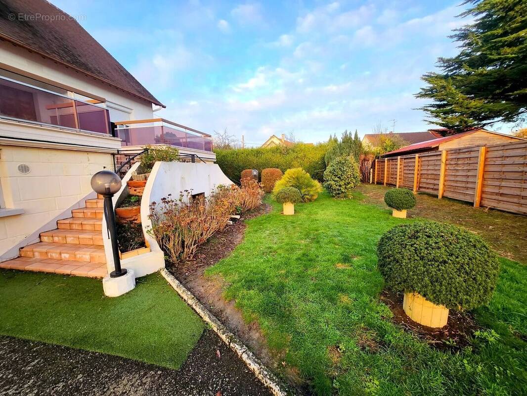 Appartement à TROUVILLE-SUR-MER