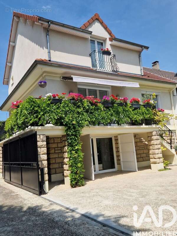 Photo 2 - Maison à CHATOU