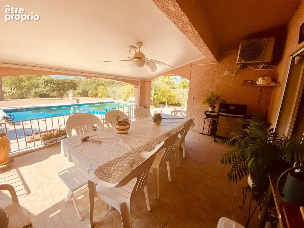 Le Boulou : magnifique villa d’architecte quartier résidentiel grande parcelle avec piscine ! - photo 28