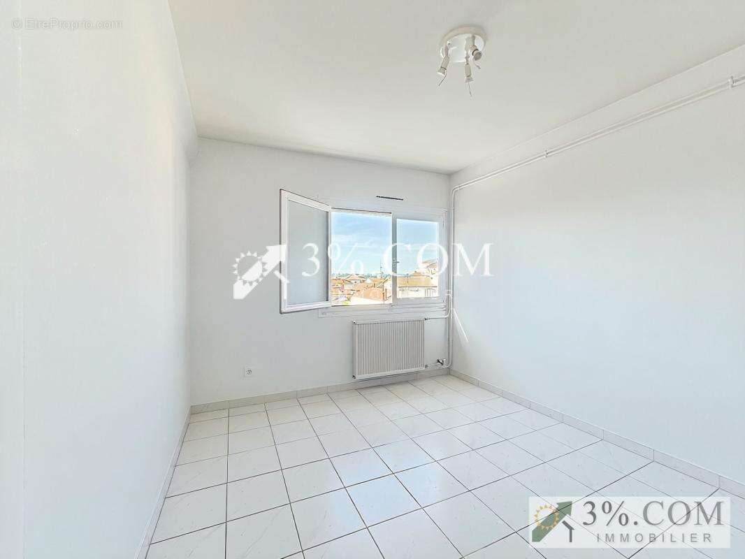 Appartement à ROMANS-SUR-ISERE