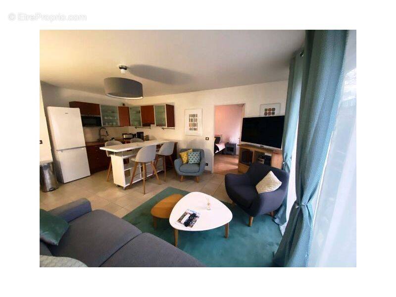 Appartement à LE PERREUX-SUR-MARNE