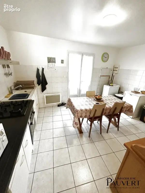 Maison de village  avec garage - photo 2