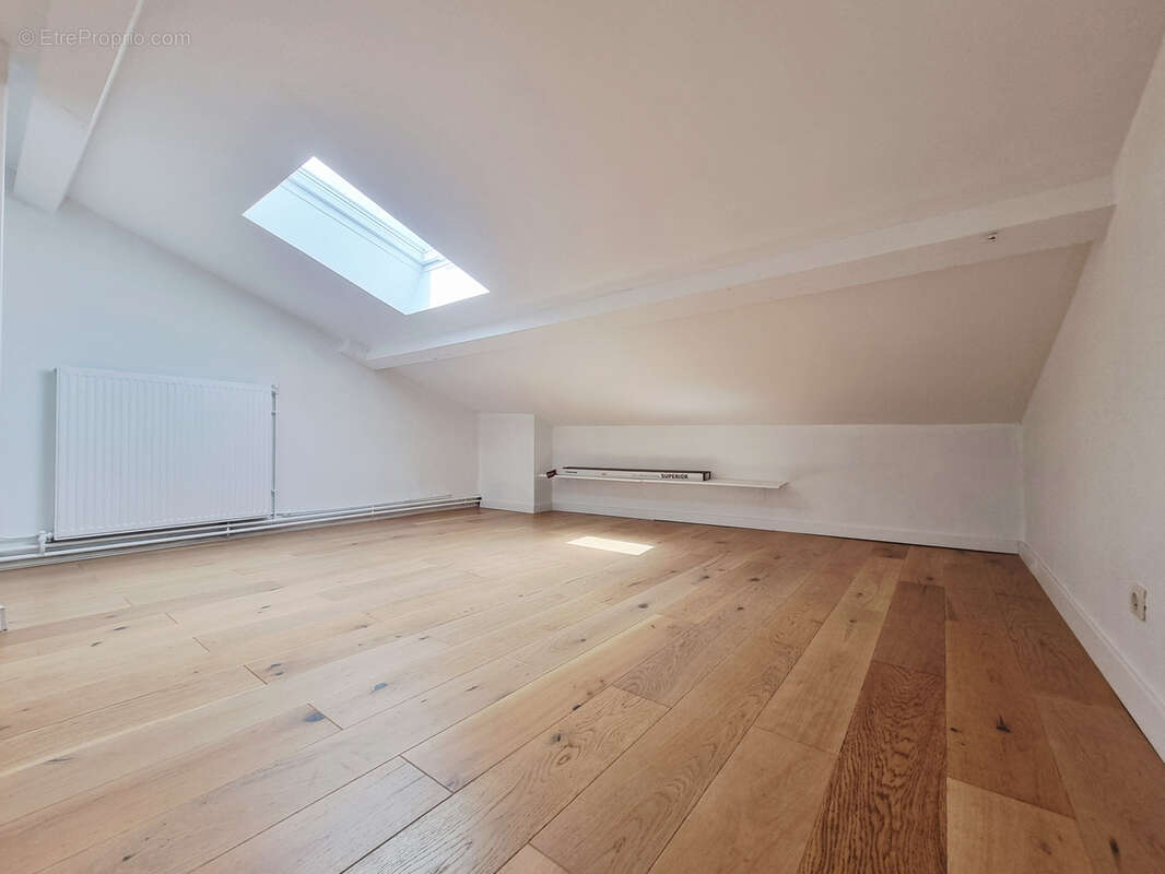 Appartement 120 m2 avec jardin - photo 10