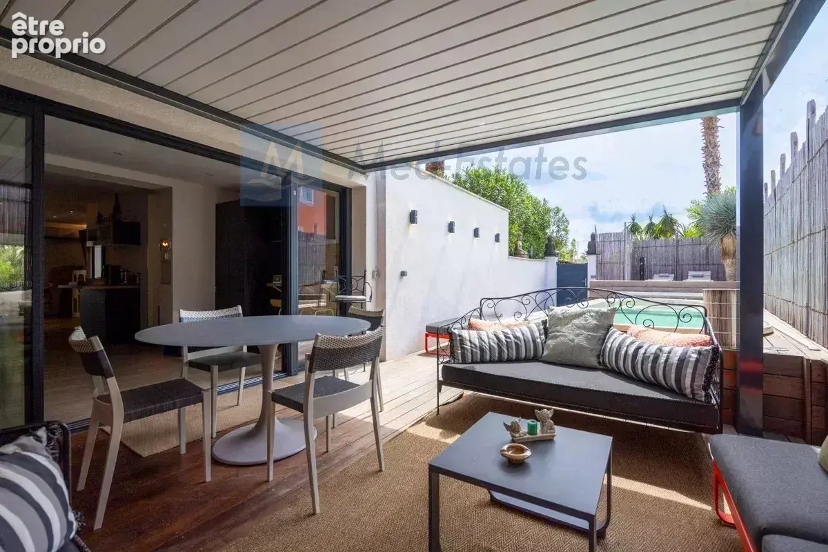 Triplex moderne avec piscine à Port Grimaud - photo 3