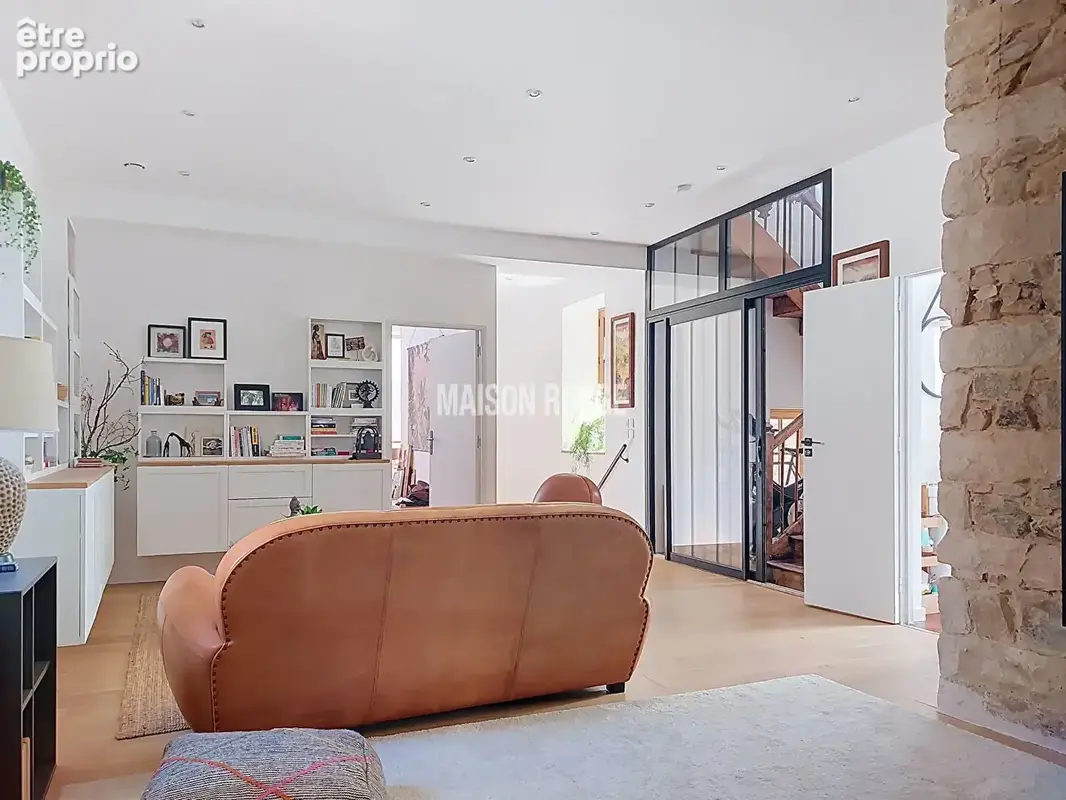 Exclusivité Maison Rouge , Loft de prestige de près de 200 m² avec vue exceptionnelle sur un monument historique en hyper centre - photo 14