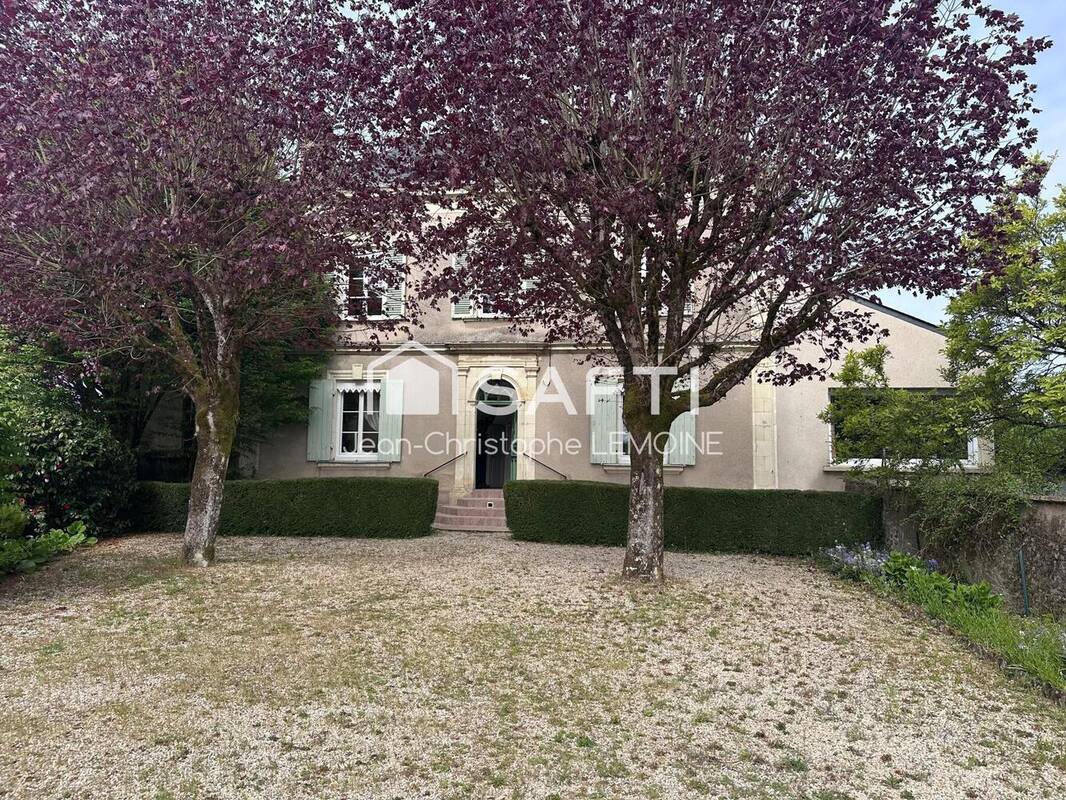 Photo 1 - Maison à CHATEAU-GONTIER