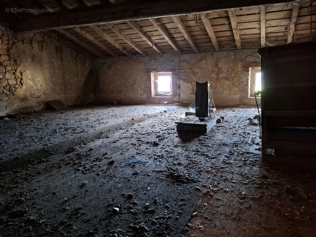 Maison à ORADOUR-SAINT-GENEST